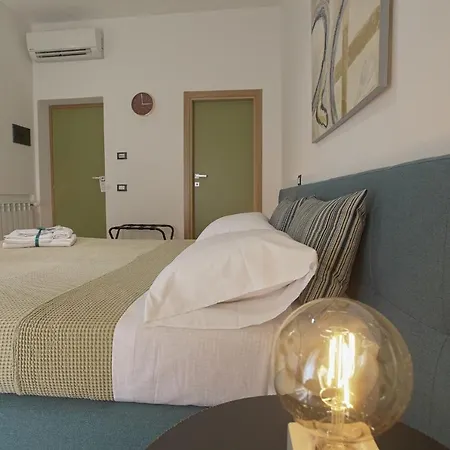 Guest house Casa Tita 4*